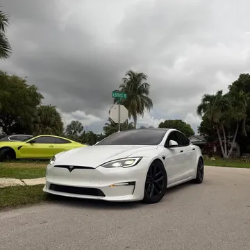 2022 Tesla Model S Plaid Sedan 4D
