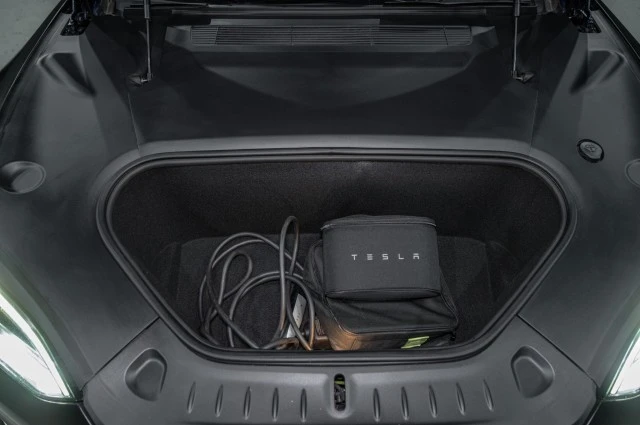 2022 Tesla Model S Plaid - Image 9 of 20