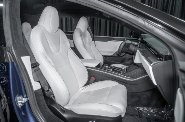 2022 Tesla Model S Plaid - Image 14 of 20