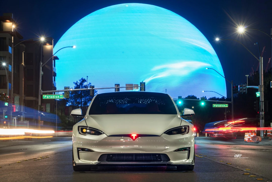 2022 Tesla Model S Plaid - Image 6 of 31