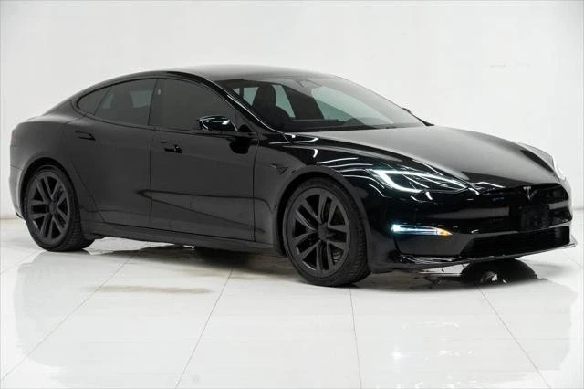 2022 Tesla Model S Plaid - Image 2 of 21