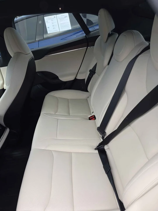 2022 Tesla Model S - Image 10 of 10