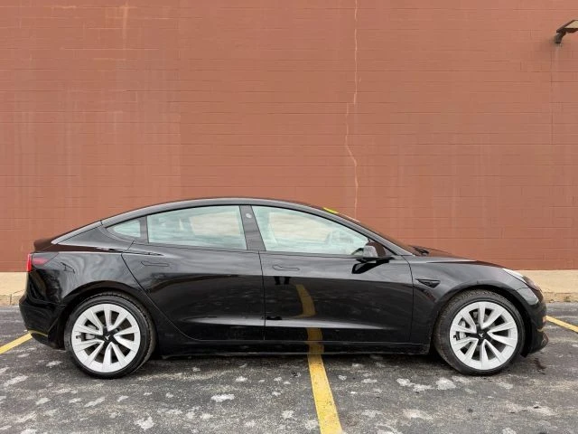 2022 Tesla Model S - Image 4 of 21