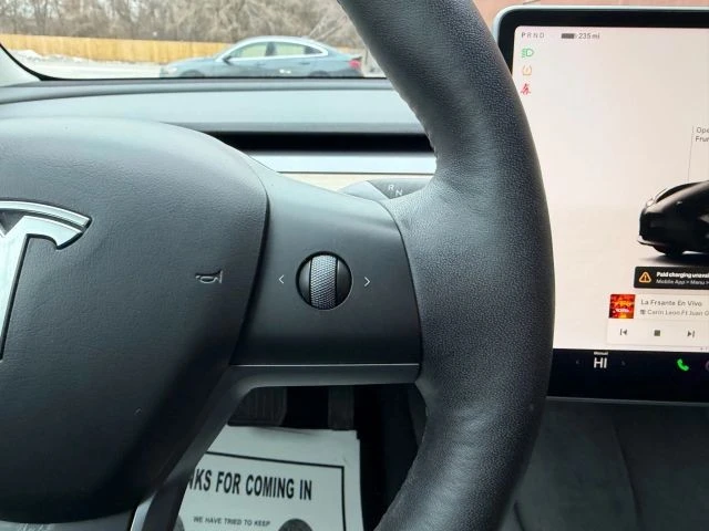 2022 Tesla Model S - Image 15 of 21
