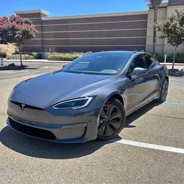 2022 Tesla Model S Standard Sedan 4D