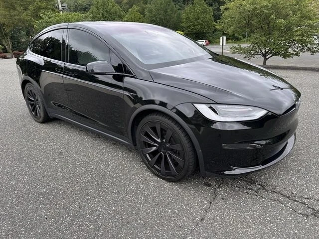 2022 Tesla Model X - Image 10 of 12