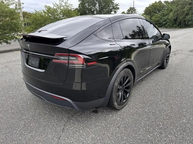 2022 Tesla Model X - Image 8 of 12