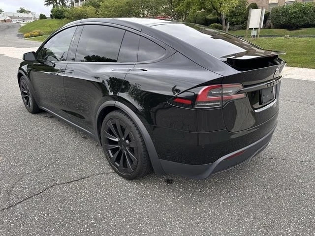 2022 Tesla Model X - Image 5 of 12
