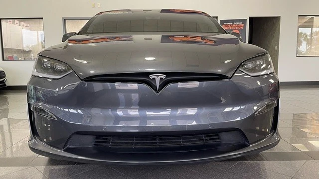 2022 Tesla Model X - Image 7 of 31