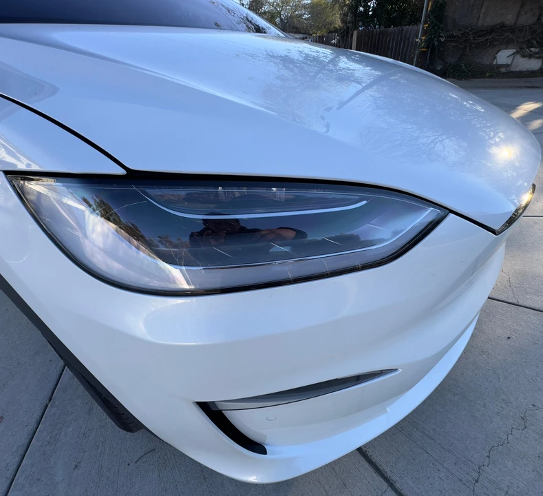 2022 Tesla Model X - Image 28 of 31