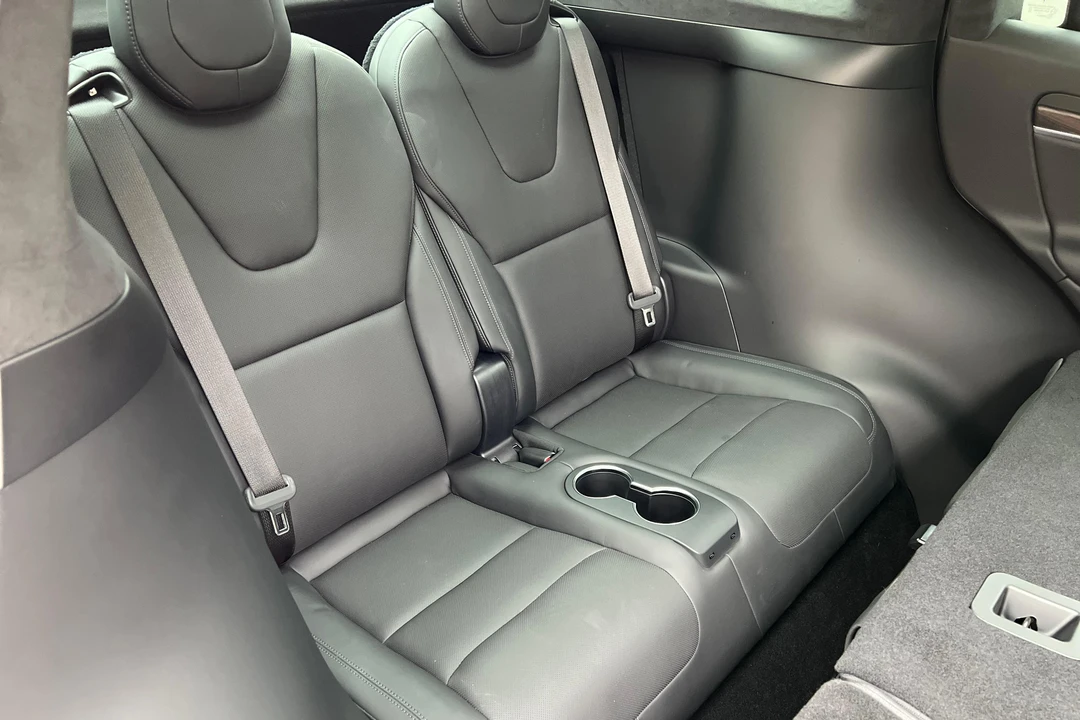 2022 Tesla Model X - Image 26 of 31