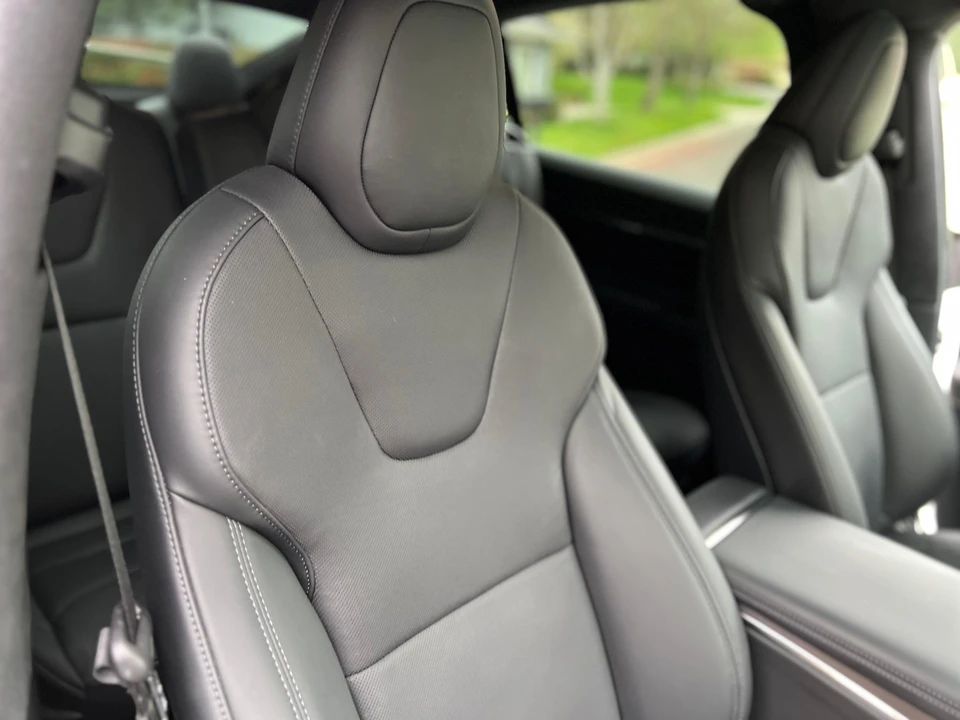 2022 Tesla Model X - Image 31 of 31