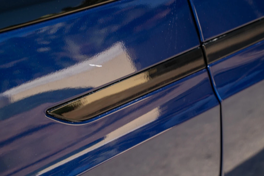 2022 Tesla Model X - Image 29 of 31