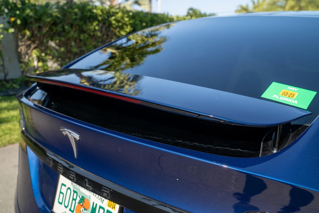 2022 Tesla Model X - Image 27 of 31