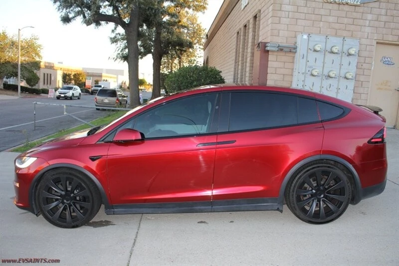 2022 Tesla Model X - Image 5 of 21