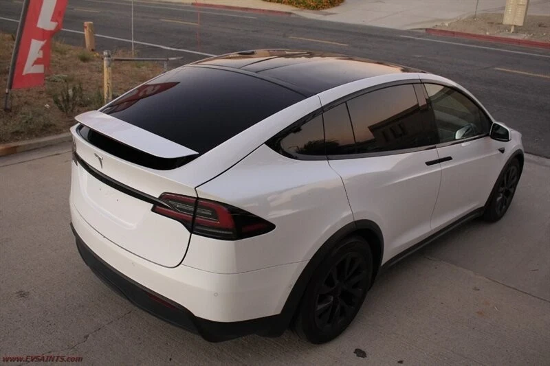 2022 Tesla Model X - Image 6 of 21