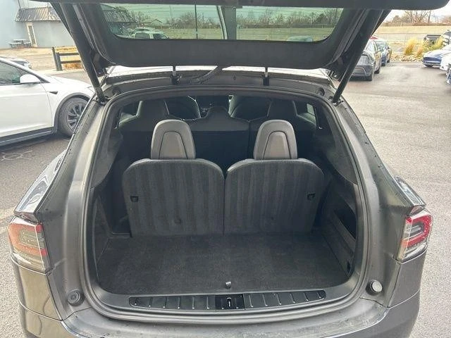 2022 Tesla Model X - Image 16 of 21
