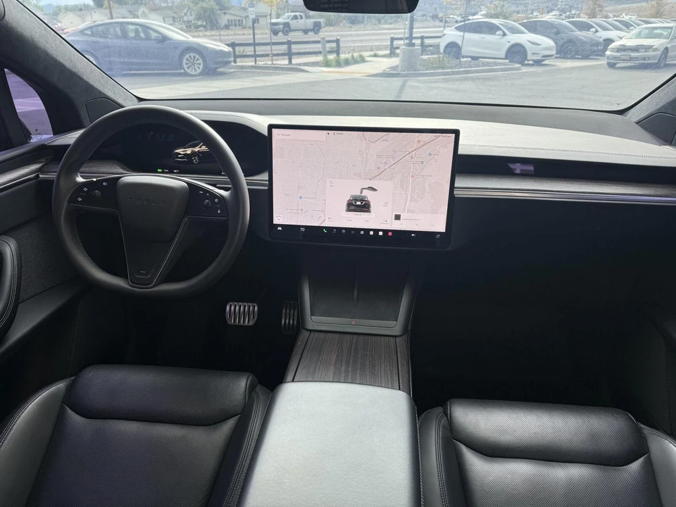 2022 Tesla Model X - Image 23 of 29