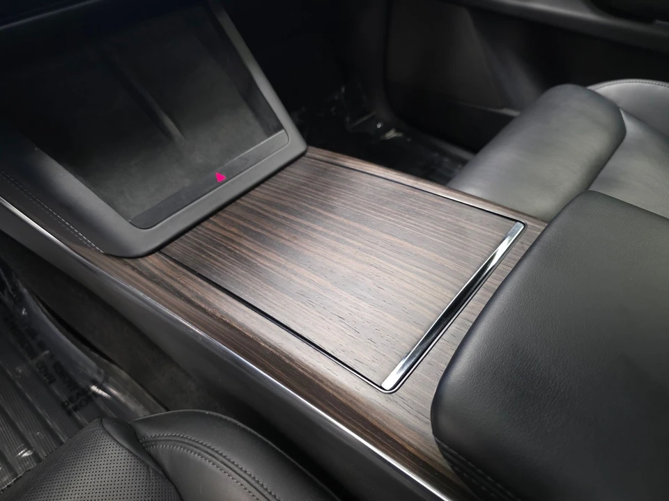 2022 Tesla Model X - Image 23 of 31