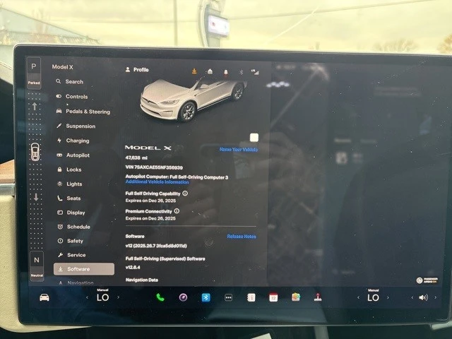 2022 Tesla Model X - Image 9 of 21