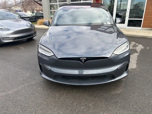 2022 Tesla Model X - Image 3 of 21