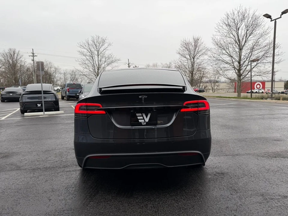 2022 Tesla Model X - Image 5 of 15