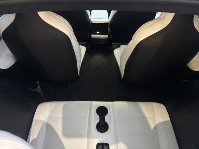 2022 Tesla Model X - Image 20 of 21