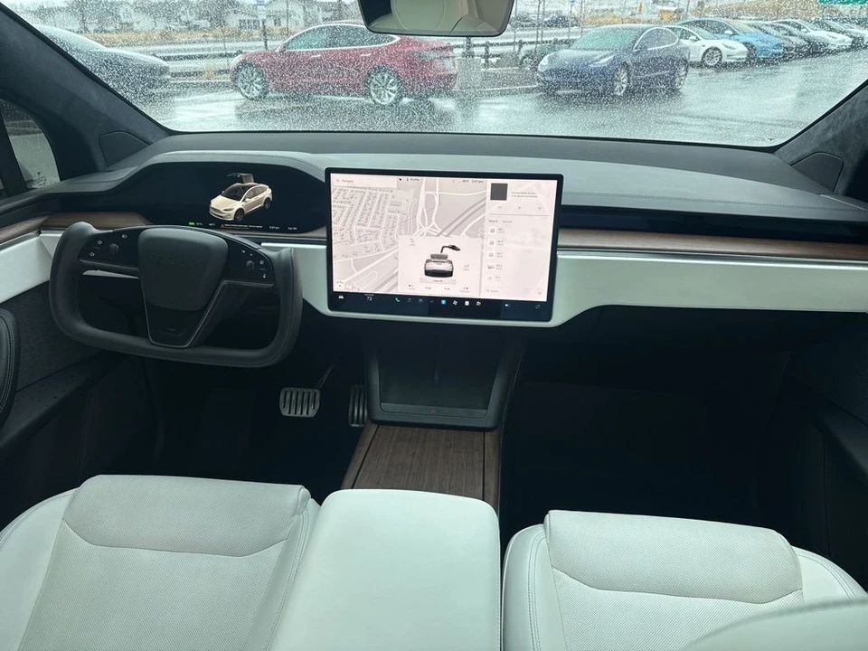 2022 Tesla Model X - Image 21 of 21