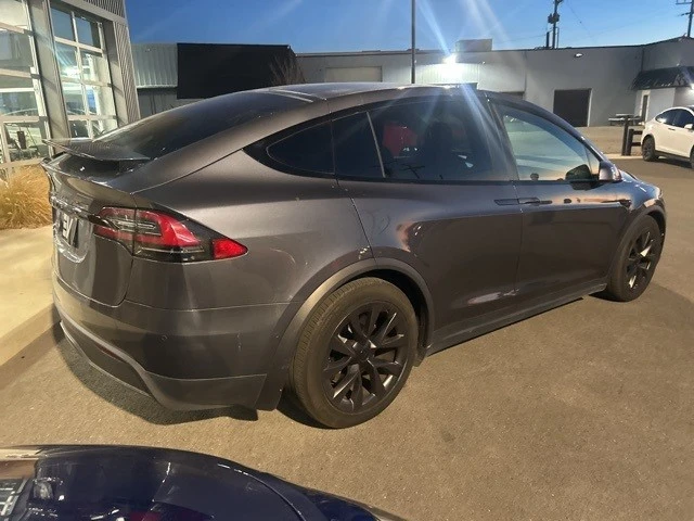 2022 Tesla Model X - Image 8 of 21