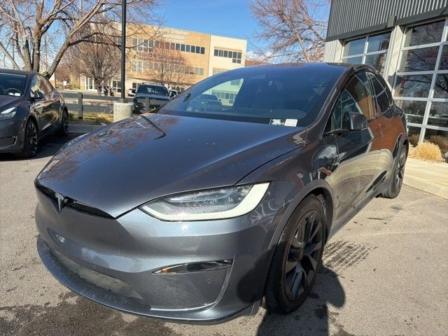 2022 Tesla Model X - Image 4 of 21