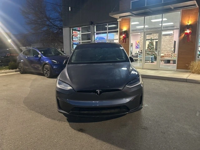 2022 Tesla Model X - Image 3 of 21