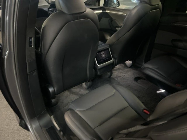 2022 Tesla Model X - Image 14 of 21