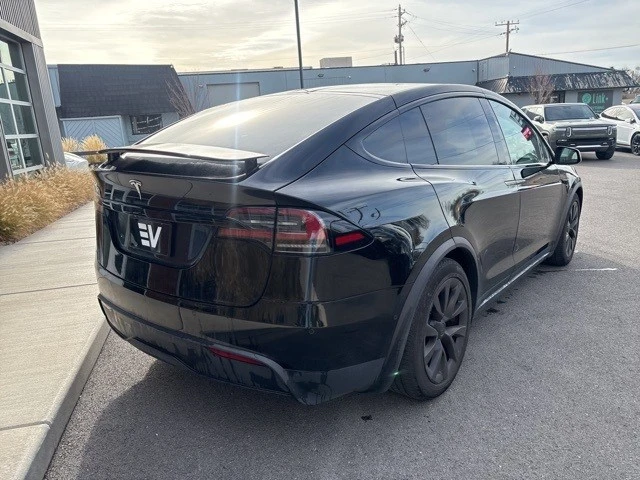 2022 Tesla Model X - Image 8 of 21