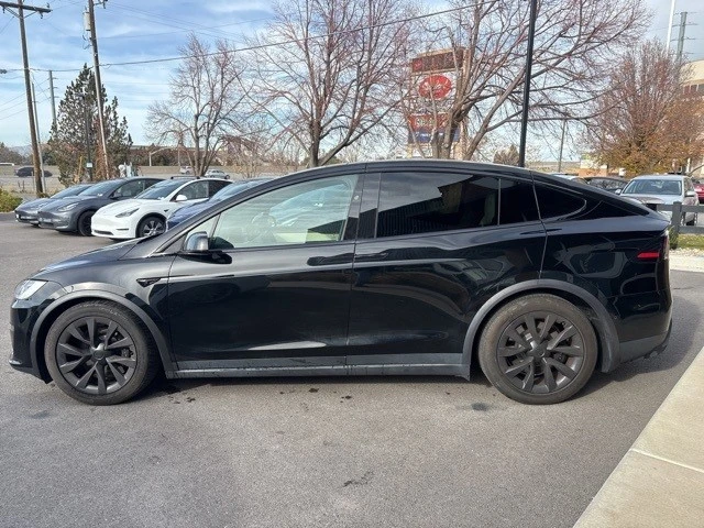 2022 Tesla Model X - Image 5 of 21