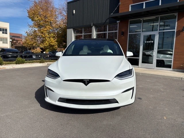 2022 Tesla Model X - Image 3 of 21
