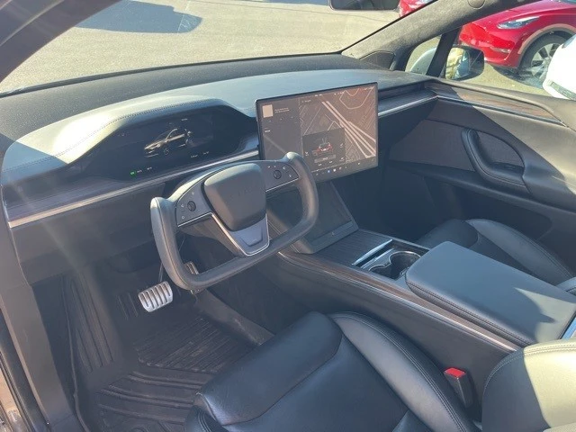 2022 Tesla Model X - Image 8 of 21