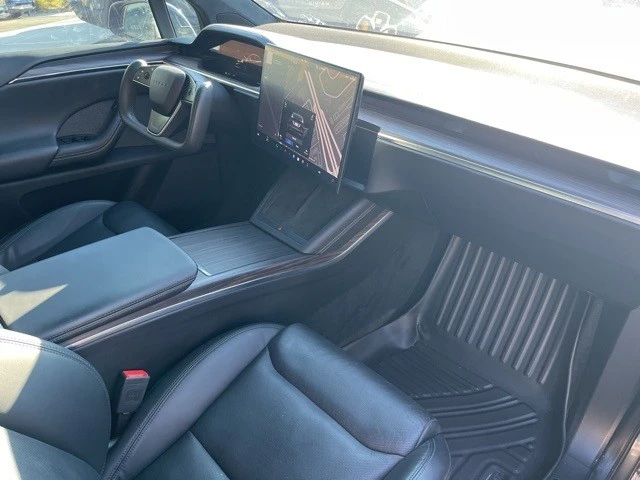 2022 Tesla Model X - Image 19 of 21