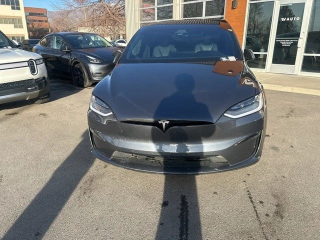 2022 Tesla Model X - Image 3 of 21