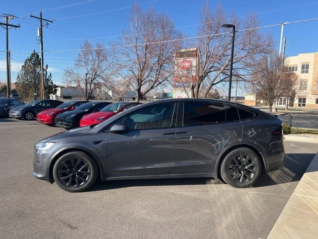 2022 Tesla Model X - Image 3 of 21