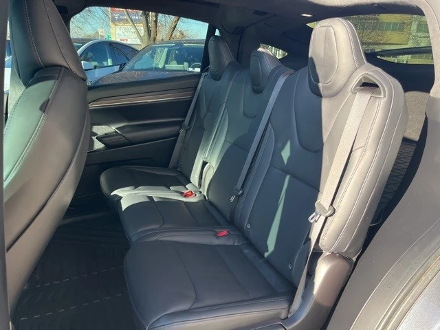 2022 Tesla Model X - Image 13 of 21
