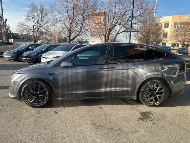 2022 Tesla Model X - Image 5 of 21
