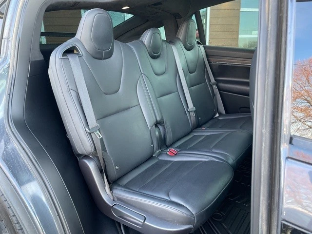 2022 Tesla Model X - Image 20 of 21