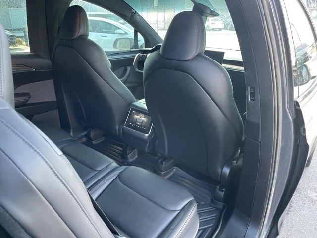 2022 Tesla Model X - Image 20 of 21