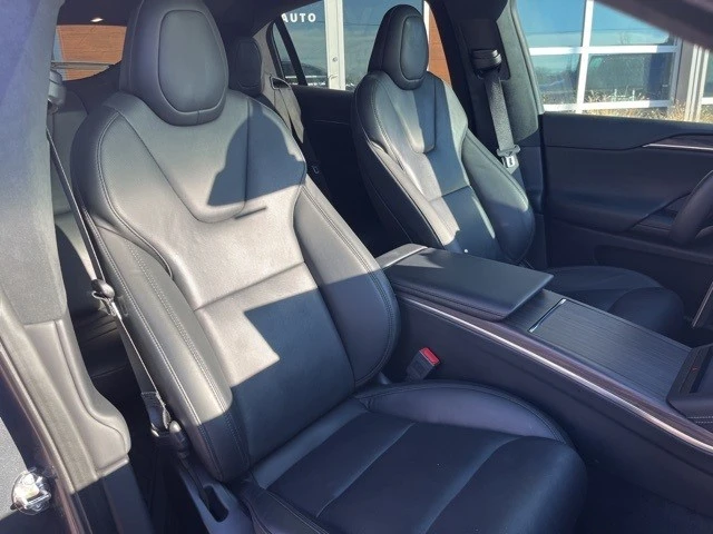 2022 Tesla Model X - Image 20 of 21
