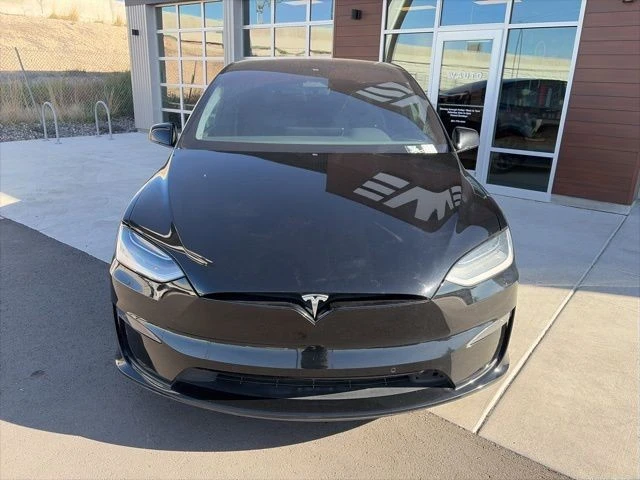 2022 Tesla Model X - Image 2 of 21
