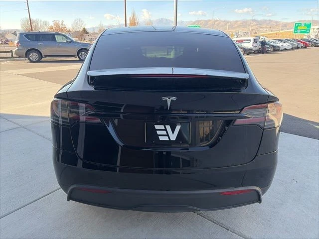 2022 Tesla Model X - Image 6 of 21