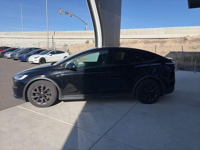 2022 Tesla Model X - Image 4 of 21