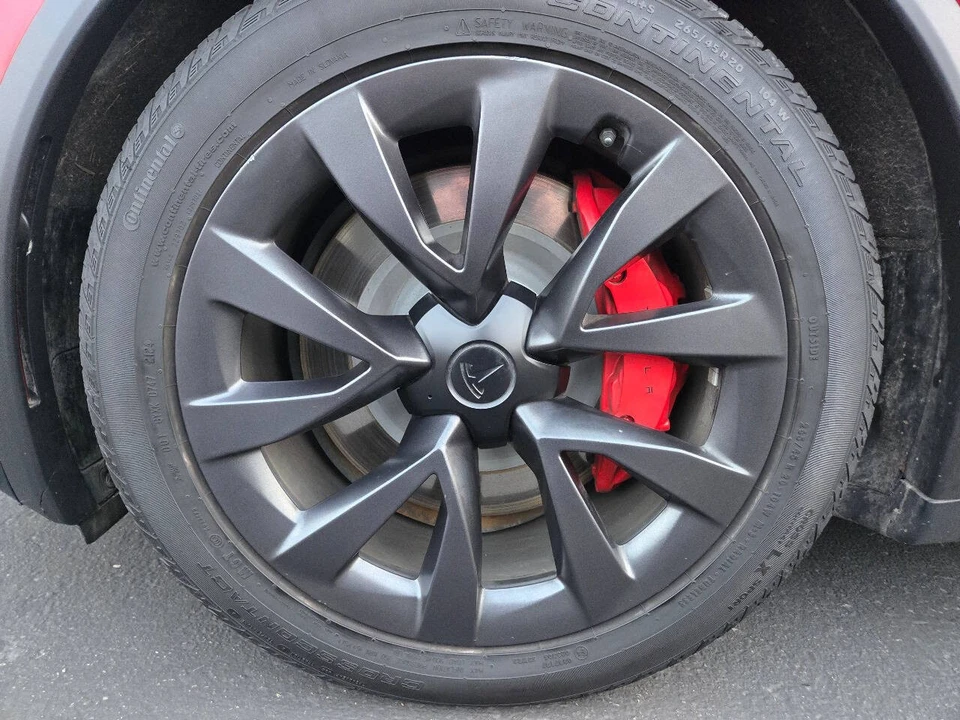 2022 Tesla Model X - Image 18 of 21