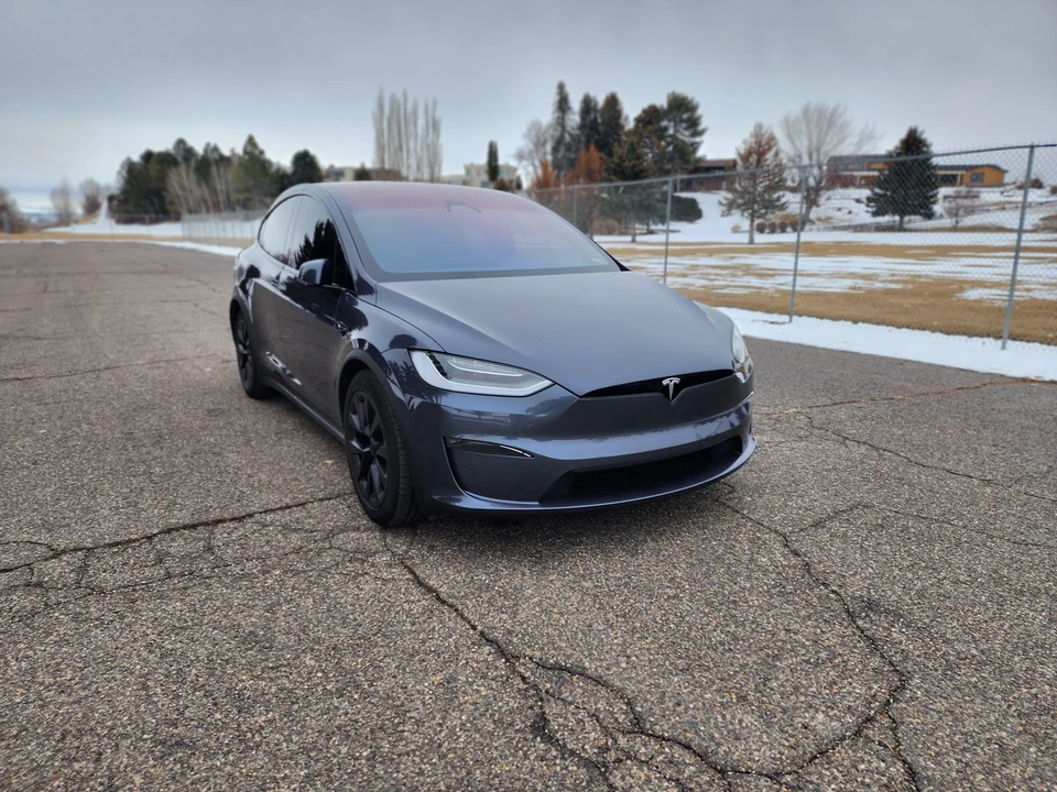 2022 Tesla Model X - Image 18 of 31