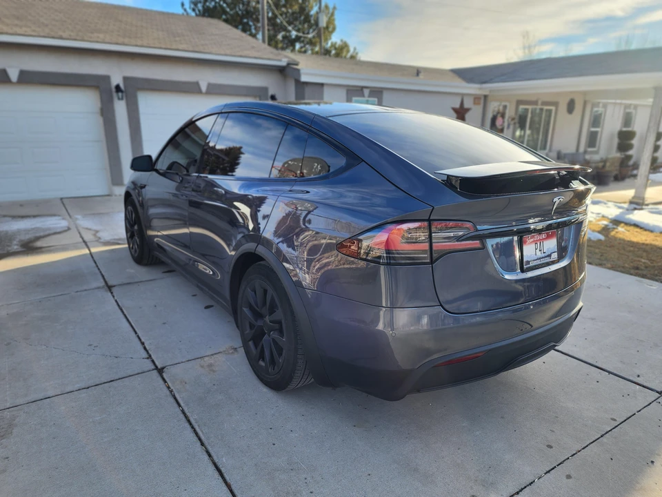 2022 Tesla Model X - Image 12 of 31